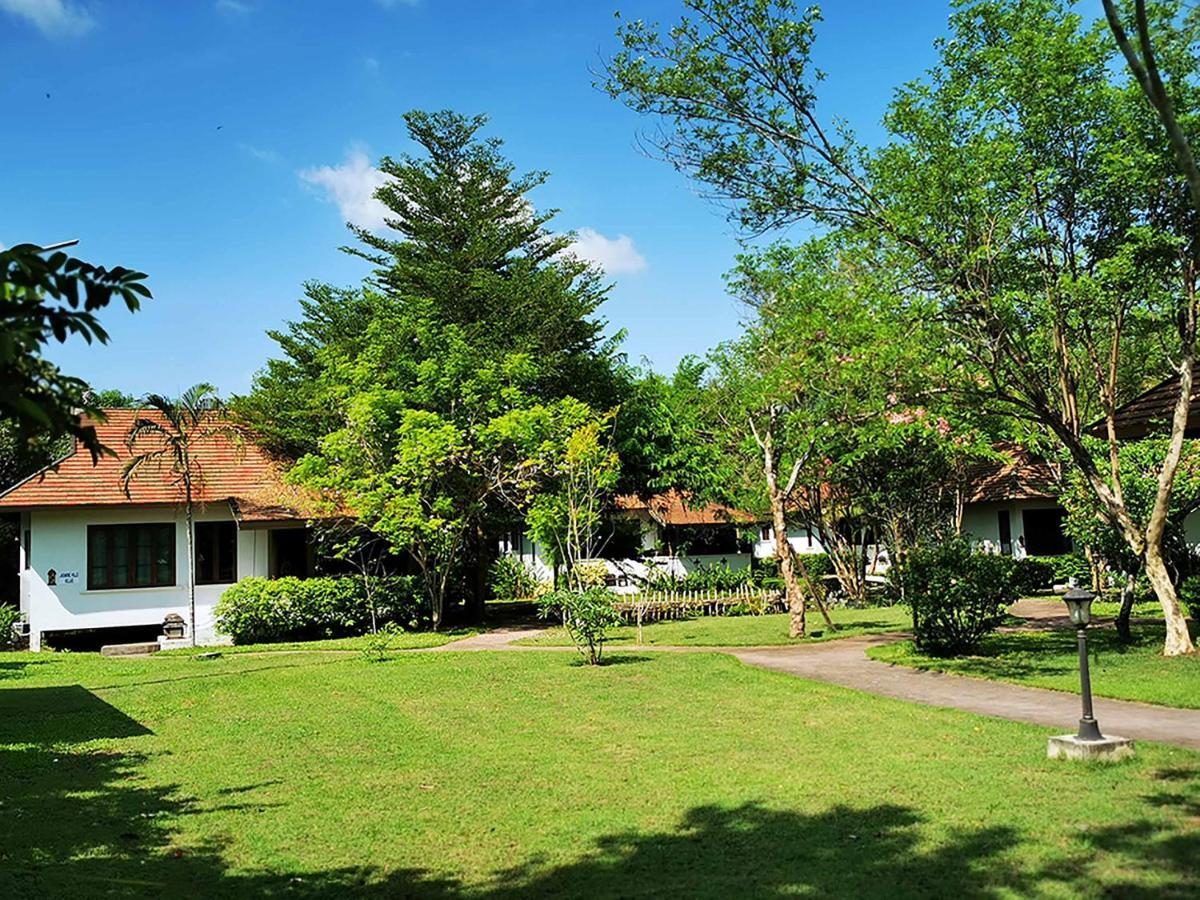 Jasmine Hills Lodge Doi Saket Екстериор снимка
